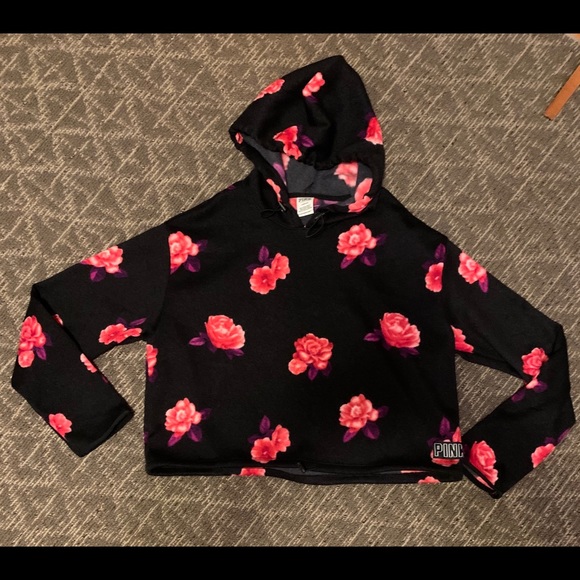 PINK Victoria's Secret Tops - PINK Victoria Secret floral crop top